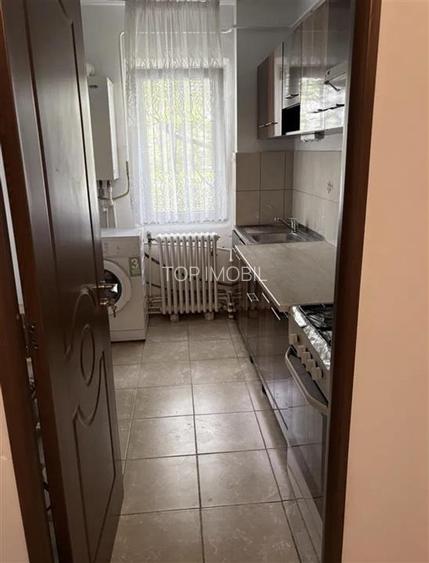 Apartament 3 camere semidecomandat- Podu Ros - 6