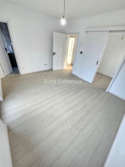 Proprietar, vând casa 4 camere in com Miroslava - 7