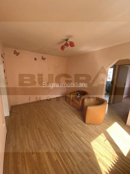 Apartament de 3 camere finisat clasic, zona strazii Parang, Manastur - 2