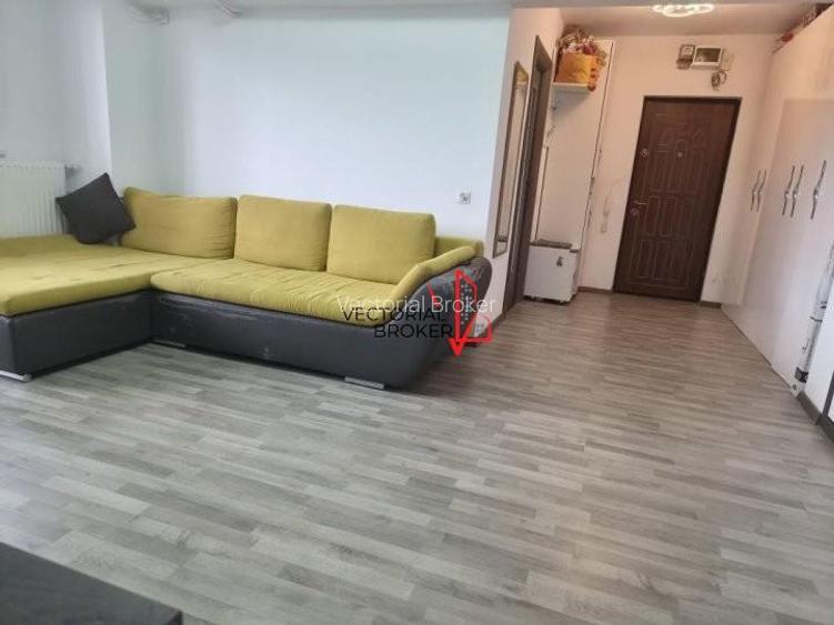 2 camere, et.7, bl.1982, 54mp, renovat, mobilat, Basarabia Diham - 2