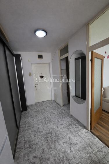 Garsonieră Vitan Mall decomandată, et. 5, an 1990, metrou, 40 mp - 4