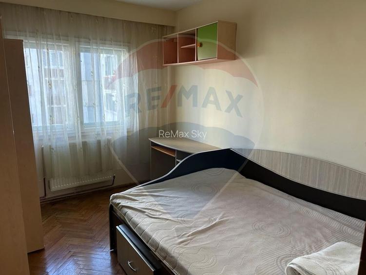 Apartament cu 3 camere decomandate de inchiriat pe Calea Floresti - 4