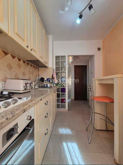 INCHIRIERE APARTAMENT 4 CAMERE - 7