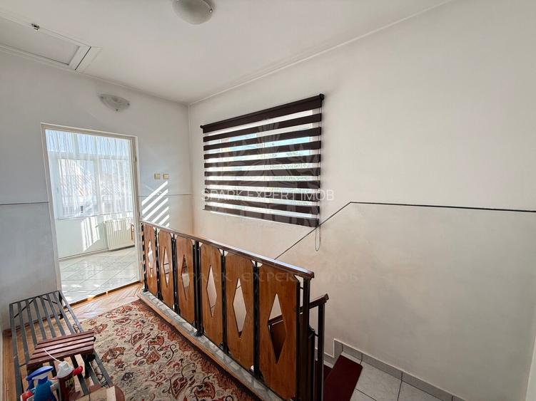 Casa extinsa 8 camere, garaj, teren 1300mp , zona stradala Paulestii Noi - 12