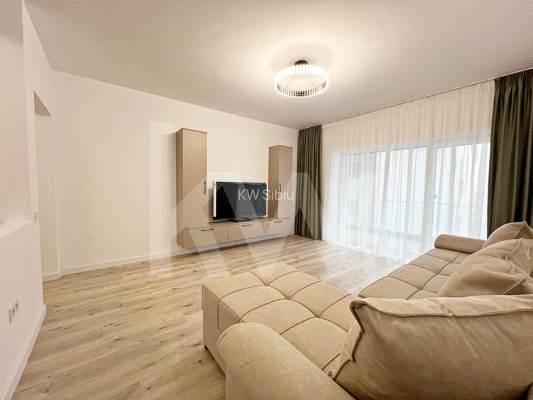 De inchiriat apartament 2 camere complet mobilat si utilat. Terasa mare.  - 9