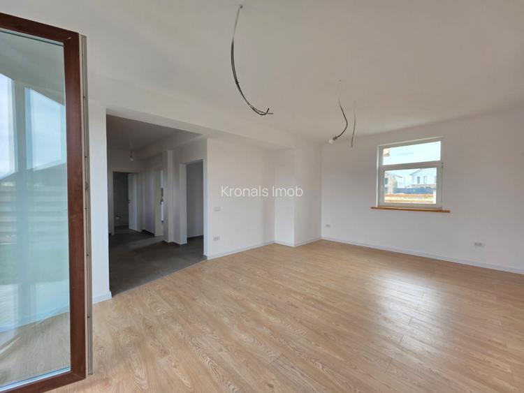 Duplex nou, 118 mp utili, teren 250 mp, toate utilitatile ,Stupini Brasov - 2