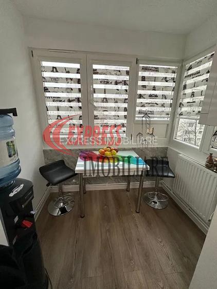 Titan, Trapezului, Metrou - 3