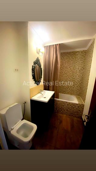 GARA | DECOMANDAT | BLOC 1989 - 8