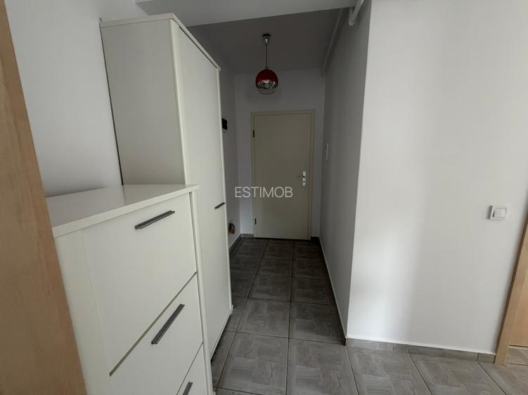 Vanzare apartament 2 camere in Tractorul zona Coresi - 9