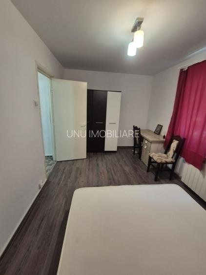 PODU ROS - RED CUBE - 2 CAMERE SEMIDECOMANDAT - 50MP - RENOVAT FARA RISC SEISMIC - 3