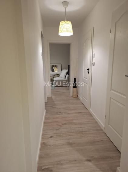 Tineretului, 2 camere decomandat, etaj 2, mobilat utilat, bloc 1983, parcare ADP - 6