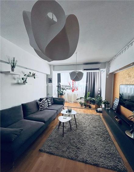 Apartament 3 camere Titan  1 Decembrie -Auchan - 2