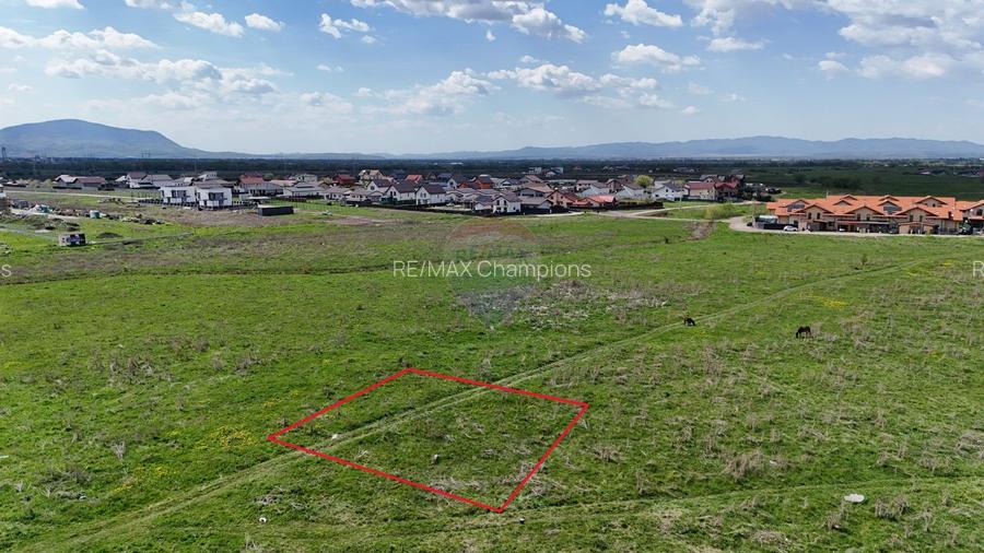 Comision 0% | Teren intravilan 527 mp Sânpetru |Utilități în apropiere - 4