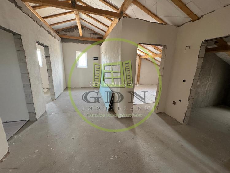 Casă S+P+M, 1062 mp teren, 170 mp utili, Ghercești, zona DEx - 14