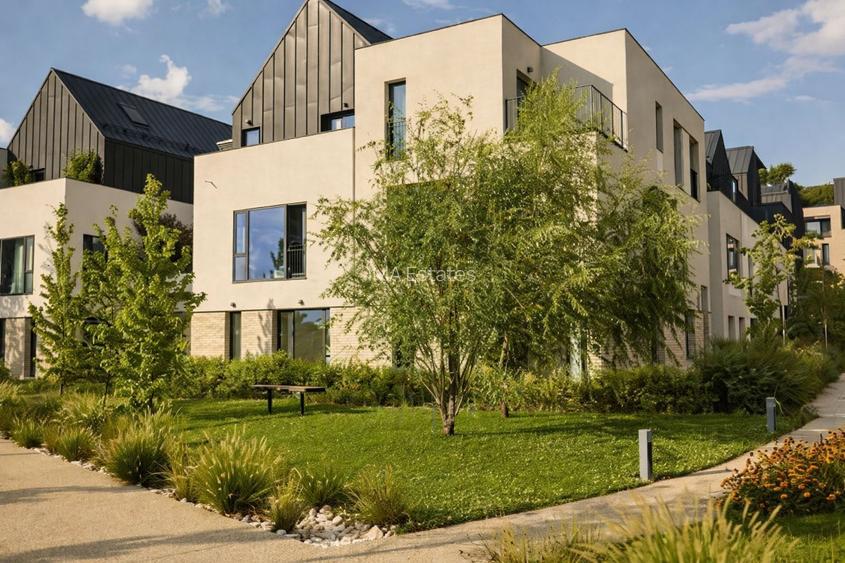 Casa cu 4 camere, in complex cu piscina, paza, magazine, parc, spatii verzi - 5