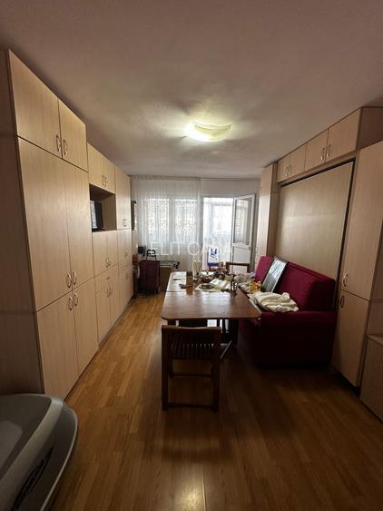 Apartament cu 2 camere decomandat, etajul 6/10, zona Alexandru cel Bun - 2