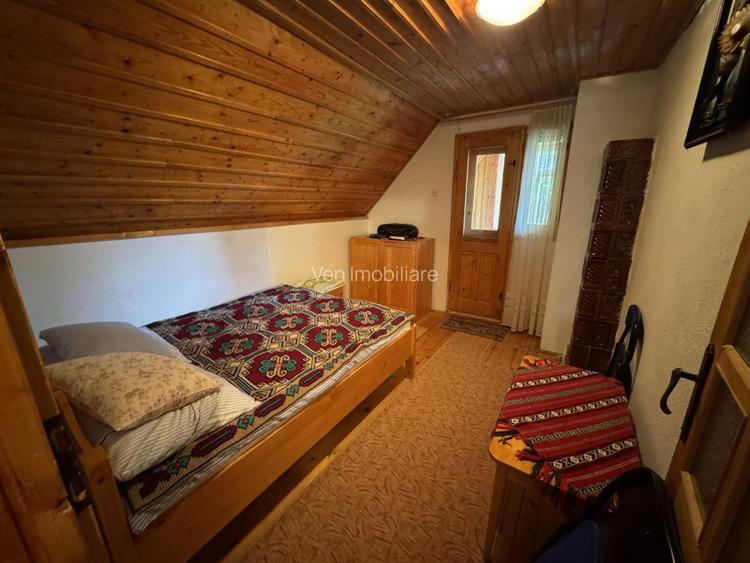 Casă de vacanță de vânzare în Colibița – priveliște superbă spre lac! - 10