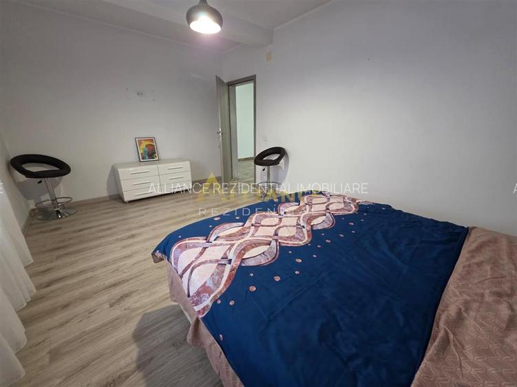 Vila cu 4 .camere 3. bai --249 mp utili - teren 881mp - 25