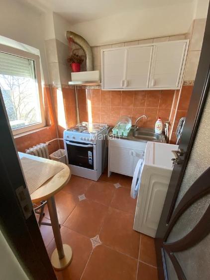 Vand garsoniera  Calea Bucuresti, mobilata/utilata, 30 m.p. - 5