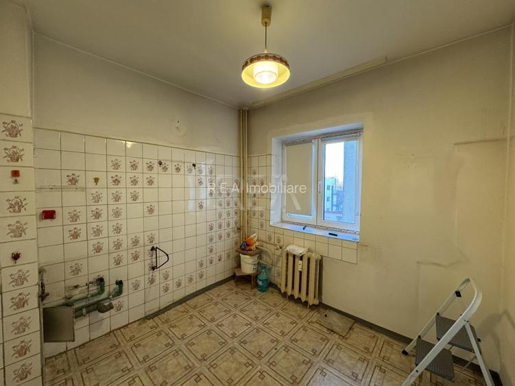 3 camere la 5 min de Scoala Gimnaziala Pia Bratianu  - 8