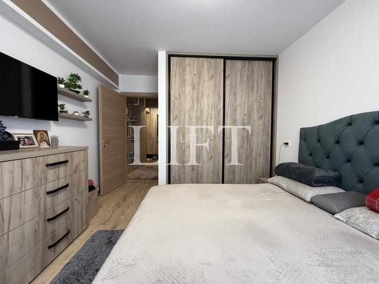 Apartament de 2 camere, decomandat, 54mp, Zona Tractorul - 11