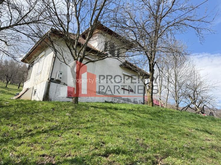 Casă autentică cu teren de 11.150 mp – Bran, Șimon | vedere Bucegi - 11