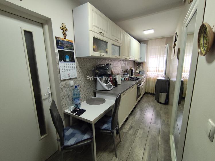 Apartament 2 camere, 37 mp, zona Cugir - 4