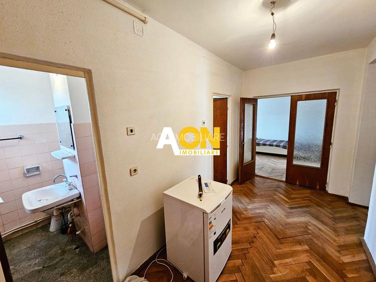 Apartament 3 camere, etaj 2 + Garaj + boxa, Caroline Cetate - 5