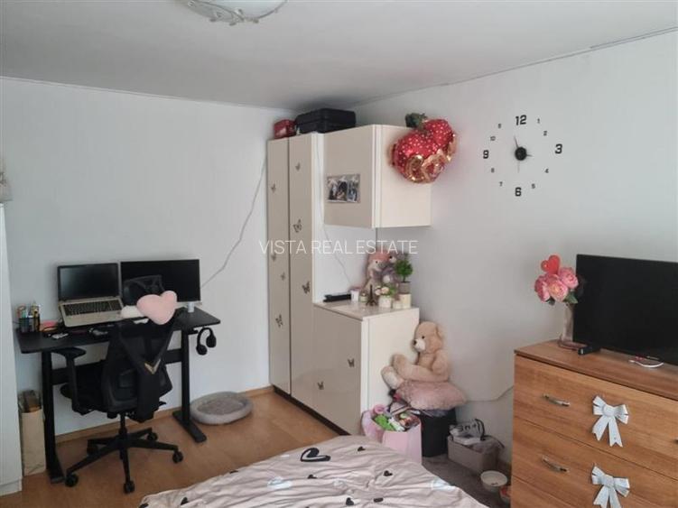 Exclusivitate, Garsoniera decomandata, Zona Garii, Brasov - 9