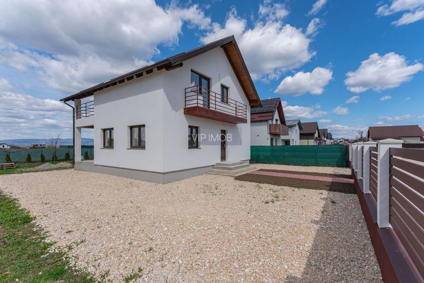 Casă nouă în Bod, P+M, de vânzare "la alb" sau "la cheie" - 3