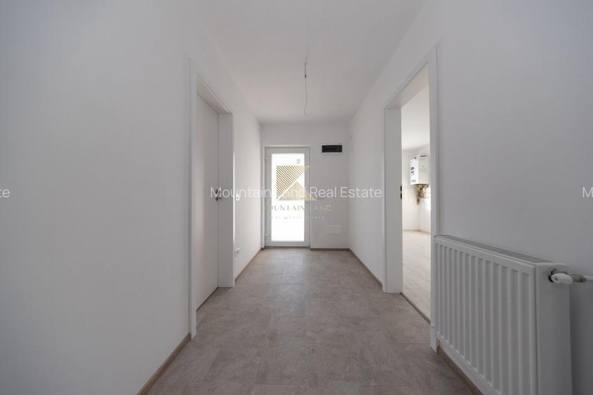 Casă modernă cu curte privată, aproape de Brașov – Cartierul Izvor - 11