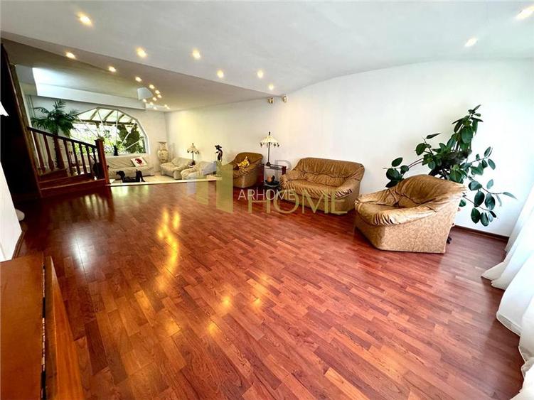 Vanzare casa 6 camere, in Ploiesti, zona centrala - 5