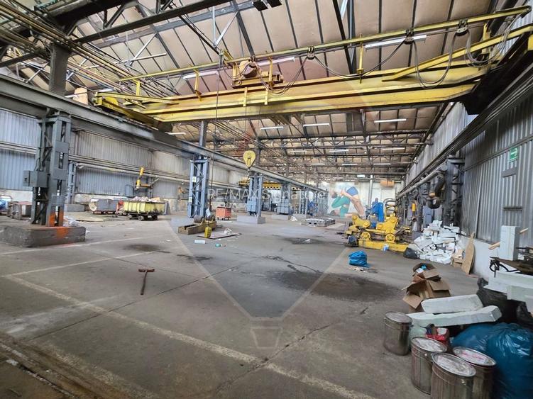 DE INCHIRIAT Spațiu industrial de 3,445mp  în zona Sud - 5