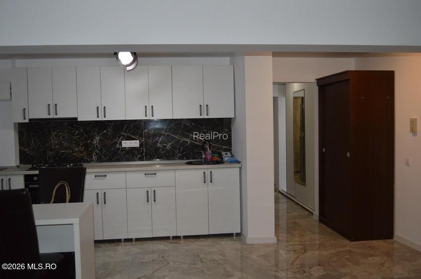 Craiovei - Husqvarna, Apartament 3 camere, 72 mp, Etaj 5 - 19