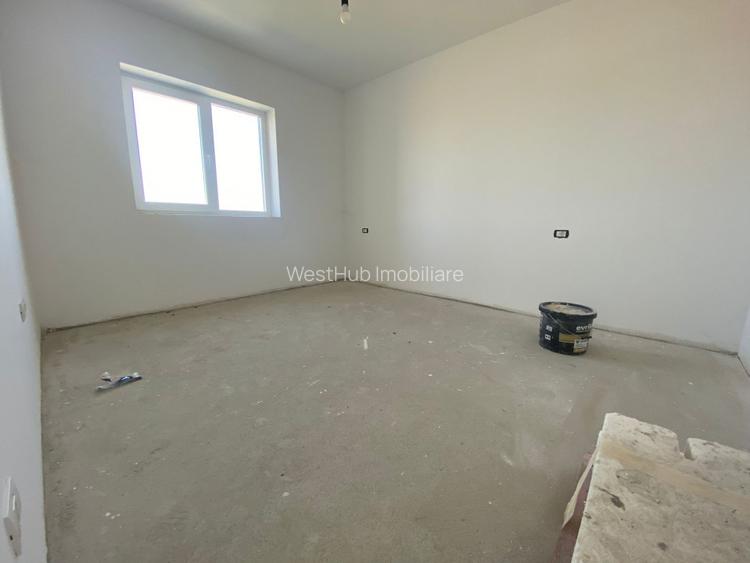 Penthouse 3 camere, decomandat, 81 mp utili, etaj 3,  zona Torontalului - 4