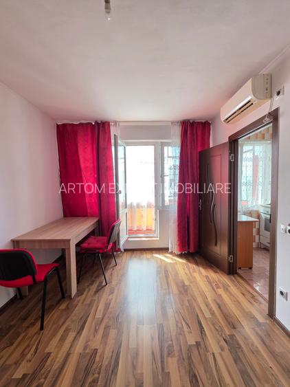 Theodor Pallady/Piata Trapezului,3 minute metrou - 4