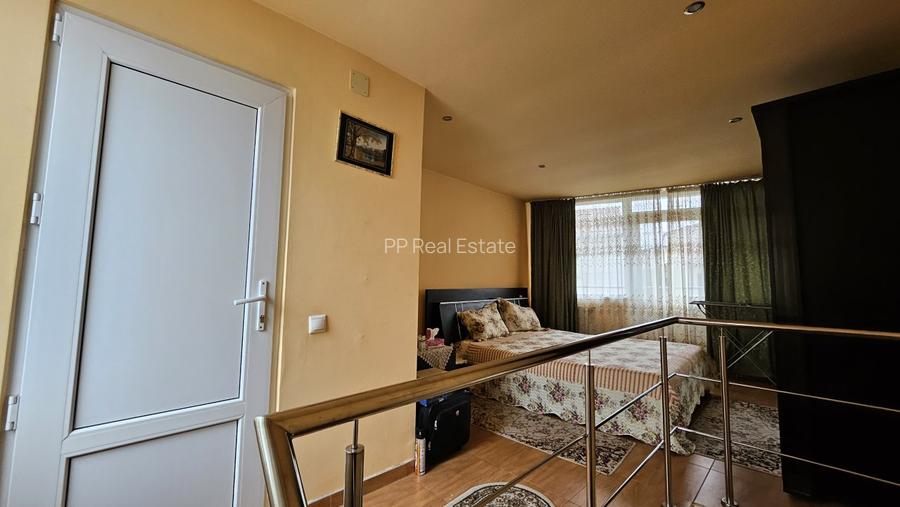 Piata Amzacea - casa 3 camere (suprafata totala teren 114 mp ) - 8