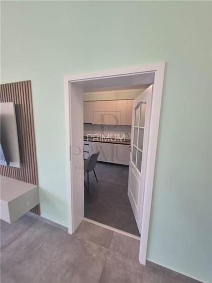 Casa superba - asfalt - ghiroda -mobilat si utilat. - 12