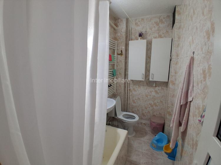 PACURARI ALPHA BANK 3 CAMERE DECOMANDAT 75 MP MOBILAT SI UTILAT COD 160317 - 10