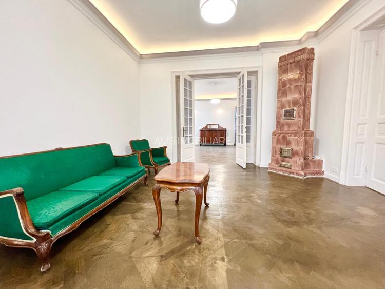 SPATIU DEOSEBIT VILA / PARTIAL MOBILAT SI UTILAT - 4