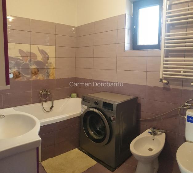 Casa / vila curte mare pe malul lacului - 10