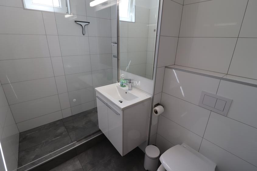 Apartament cu 3 camere si loc de parcare propriu. - 7