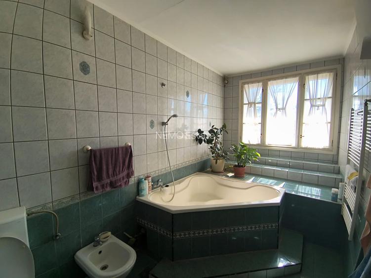 Apartament 3 camere | 120 MP | Ultracentral | Terasă + Pod | 93.800 € - 12