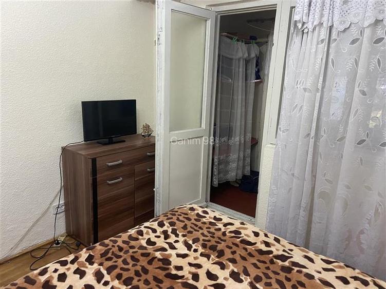 Ap 2 camere si concesiune de 81 mp,  parter, zona Policlinica 2, posibilitate ca - 8