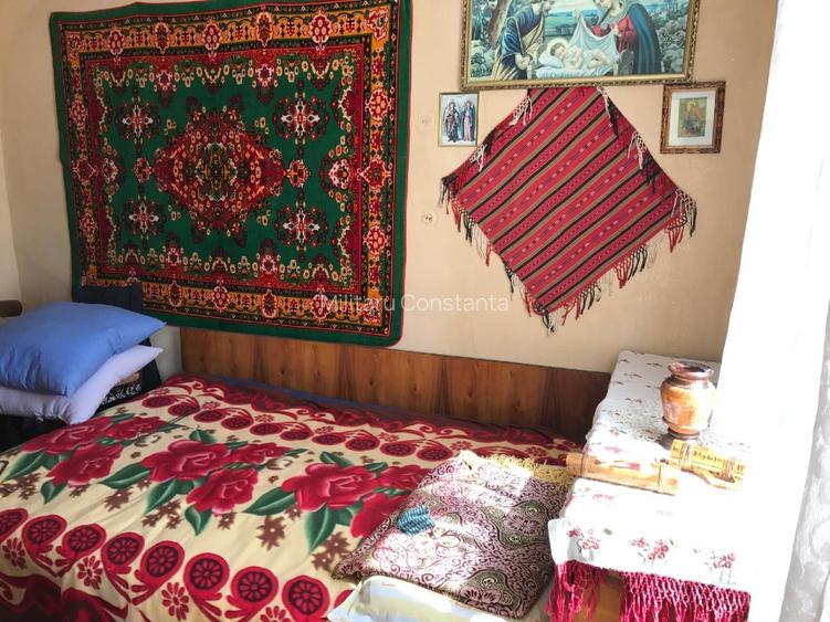 Casa batraneasca, sat Magura, comuna Hulubesti - 8