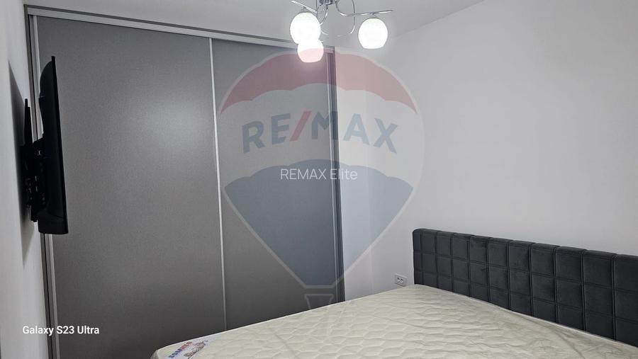 Apartament cu 2 camere de închiriat - 7