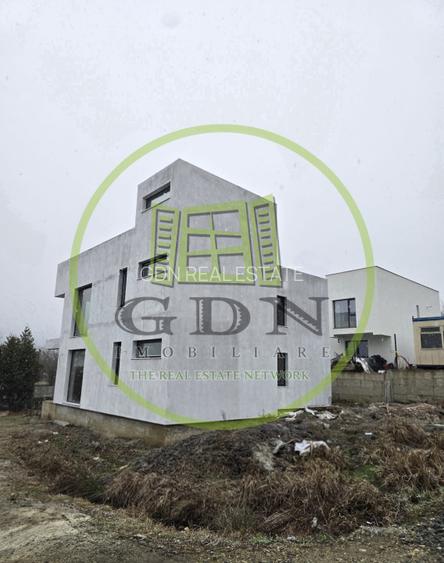 Casa moderna cu piscina suspendata, vedere panoramica in Cisnadioara. - 4