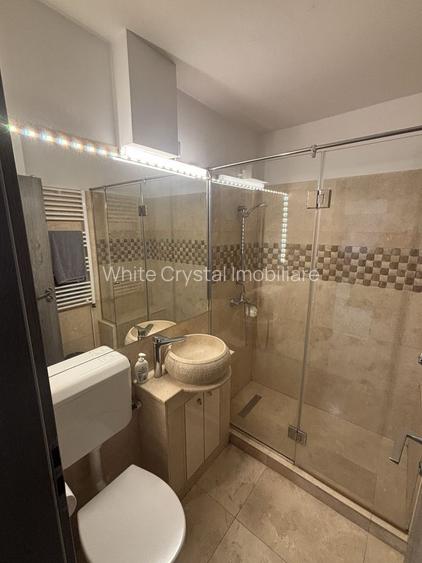Închiriez apartament 2 camere modern, Piața Muncii, metrou 5 minute - 6
