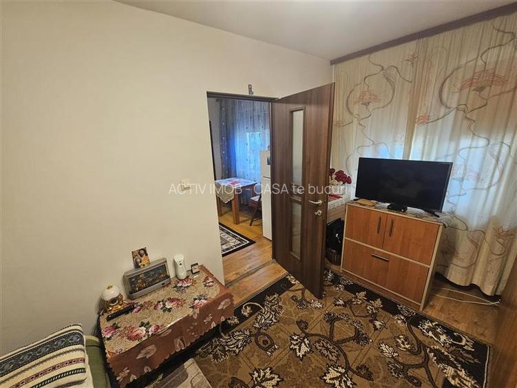 Resita, 2 Cam. Mobilat+Utilat, Et. 1, Micro 2 - 15