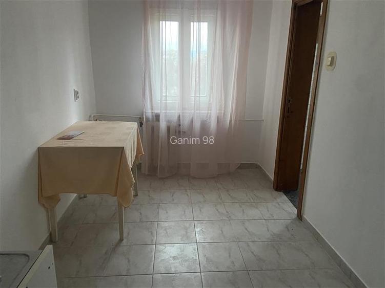 Apartament 2 camere , zona Inspectoratul Scolar , 54 mp , decomandat , liber - 9